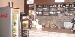 Moniq Café  & Bar
