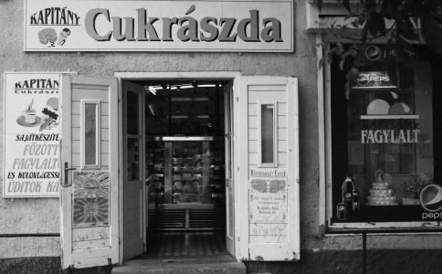 Kapitány Cukrászda