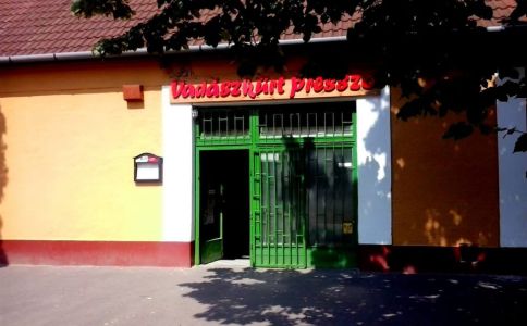Vadászkürt Presszó