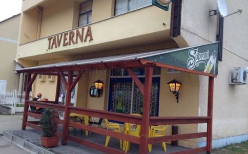 Taverna Presszó