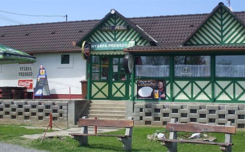 Nyárfa Presszó