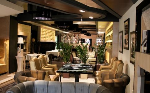 IKON Restaurant & Lounge