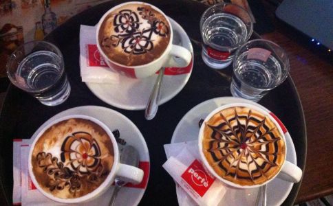 Manhattan Caffe & Bar