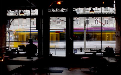 Loft Cafe & Pub