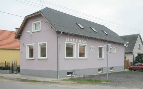 Varga Kávéház