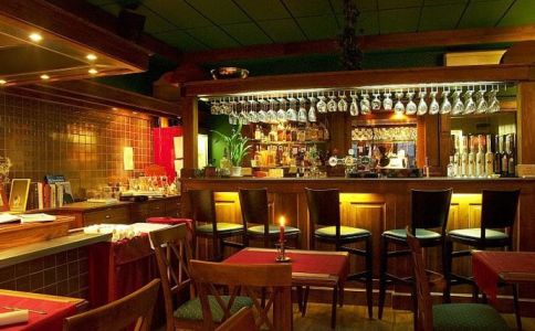 Patrióta Gyulai Kisvendéglő