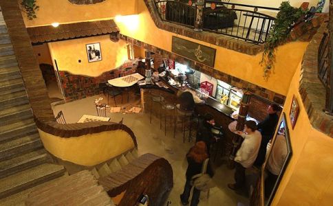 Öntöde Cafe & pub