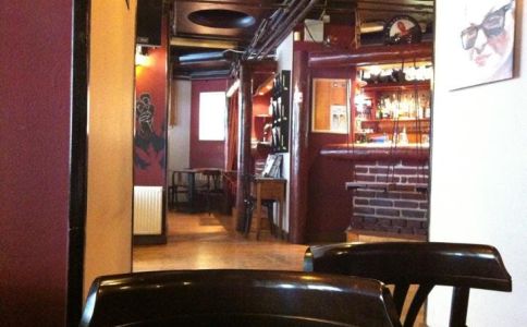 MONYO CAFE