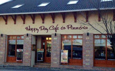 Happy Day Cafe és Pizzéria