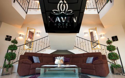 Xavin Hotel és Étterem