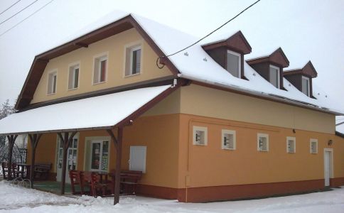 Kilátó Bisztró és Vendégház