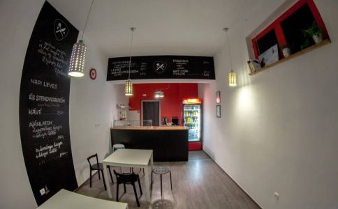 Cook & Roll Bisztró