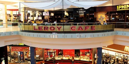 Leroy Cafe Arena Plaza