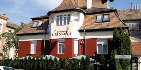 Hunyadi Panzió Étterem