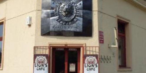 Lion's Café